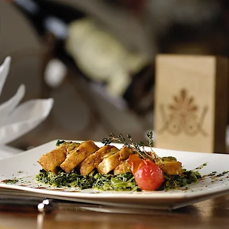 Hotel Sarpedor Boutique 4*