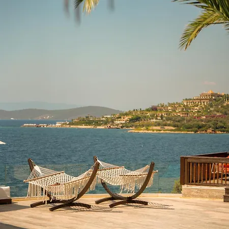 Sarpedor Boutique Hotel 4*