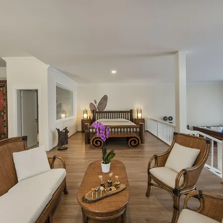 Hotel Sarpedor Boutique 4*