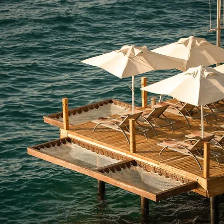 Sarpedor Boutique Szálloda 4*
