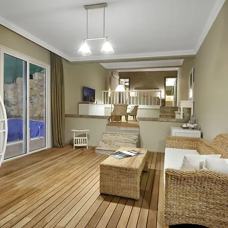 Sarpedor Boutique 4* Torba