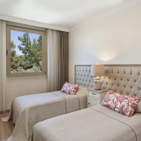 Sarpedor Boutique 4* Τόρμπα